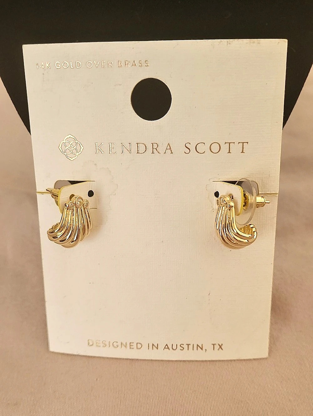 Kendra Scott Gold Tone Earrings in Gold NWT
